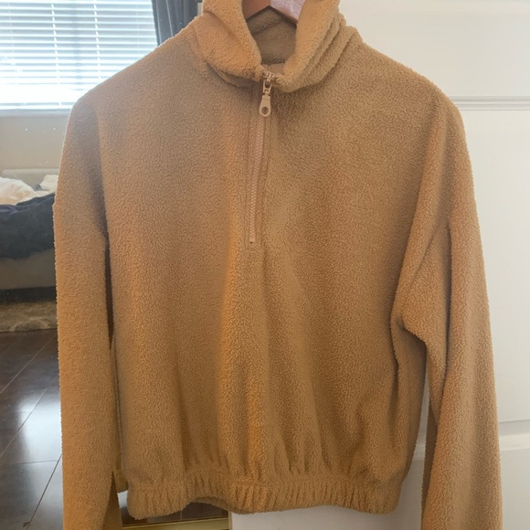 urban half zip - Picture 2 of 4